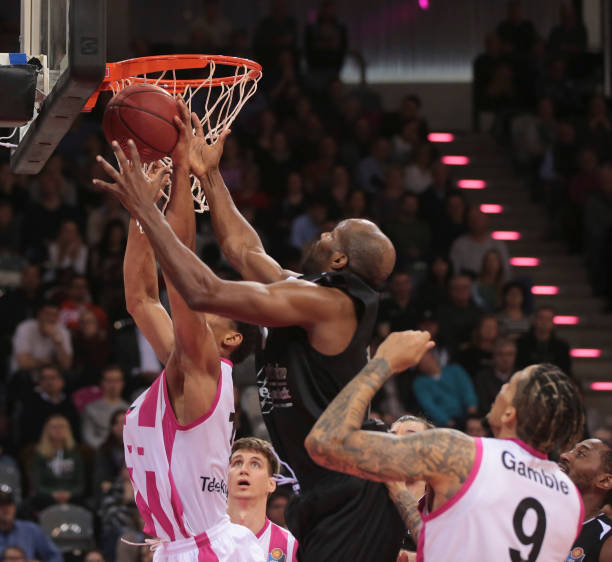 而对于全球 而对于全球