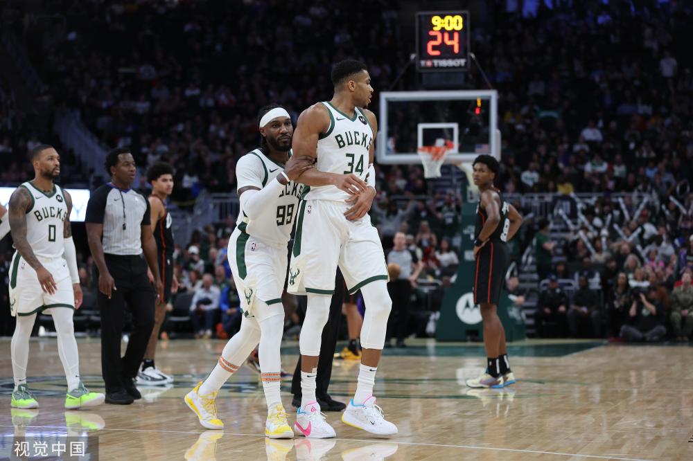 中的精神领 中的精神领